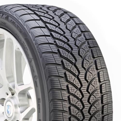 Bridgestone Blizzak LM-32 - Part Number 139137 Bridgestone Blizzak LM-32 Photo