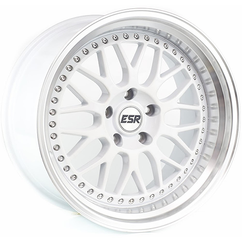 ESR SR01 White W/ Machined Lip - Part Number 89551435 SR01WHT-ML 5X108 ESR SR01 White W/ Machined Lip Photo