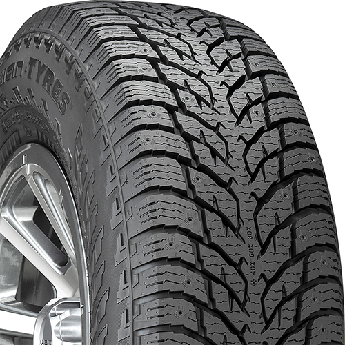 Nokian Hakkapeliitta LT3 - Part Number T430948 Nokian Hakkapeliitta LT3 Photo